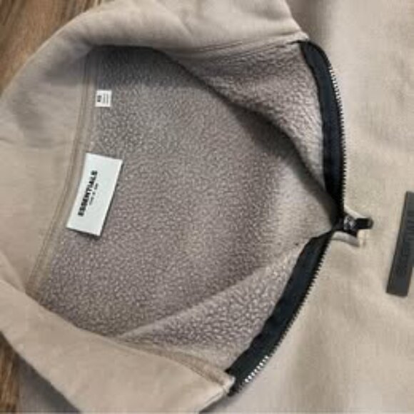 Essentials Fear of God Taupe Olive Half Zip Sweatshirt sz XS - Picture 4 of 5